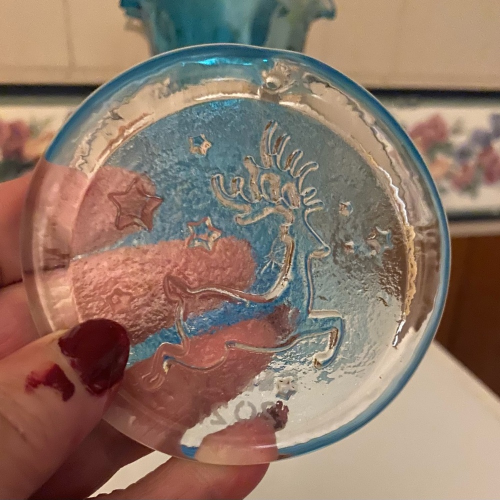 Blenko Reindeer Sun-catcher 2021 stamped .